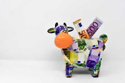 Content Cash Cow: Craft Blog Posts That Reel In Clients (and Revenue)